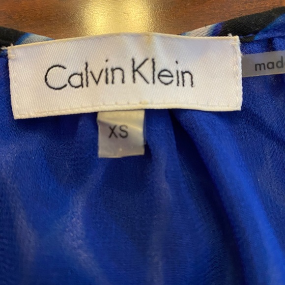 Calvin Klein leopard print top - Picture 3 of 3